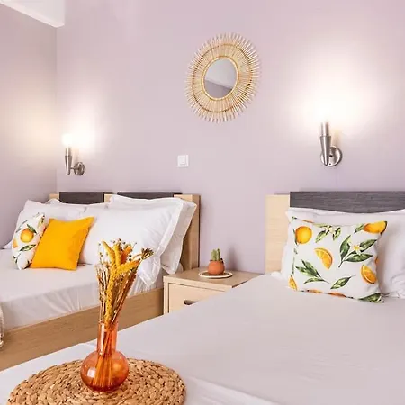 Apartamento Potamsea Bliss 3 - Front, Sun Beds & Parking