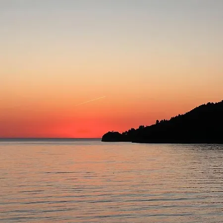 Potamsea Bliss 3 - Front, Sun Beds & Parking Apartament Himara